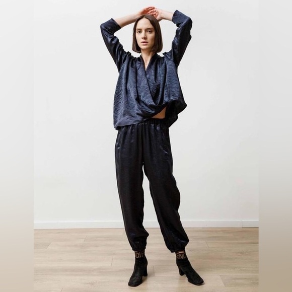 PRIORY Bom Pant in Crushed Slinky Midnight Size Large - Picture 1 of 7